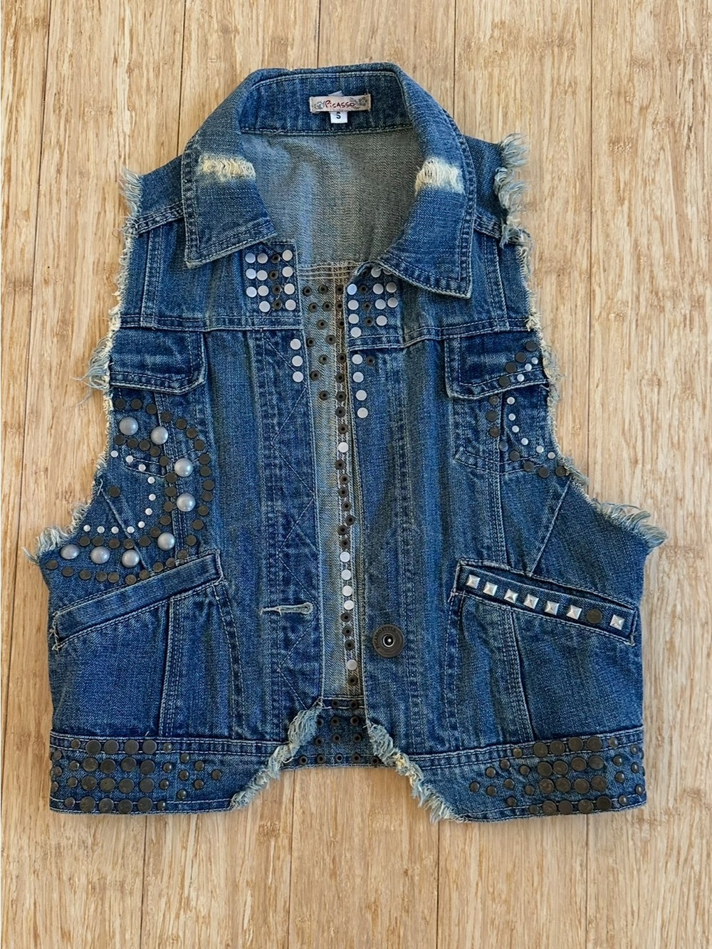 Distressed Studded Denim Vest - Blue -